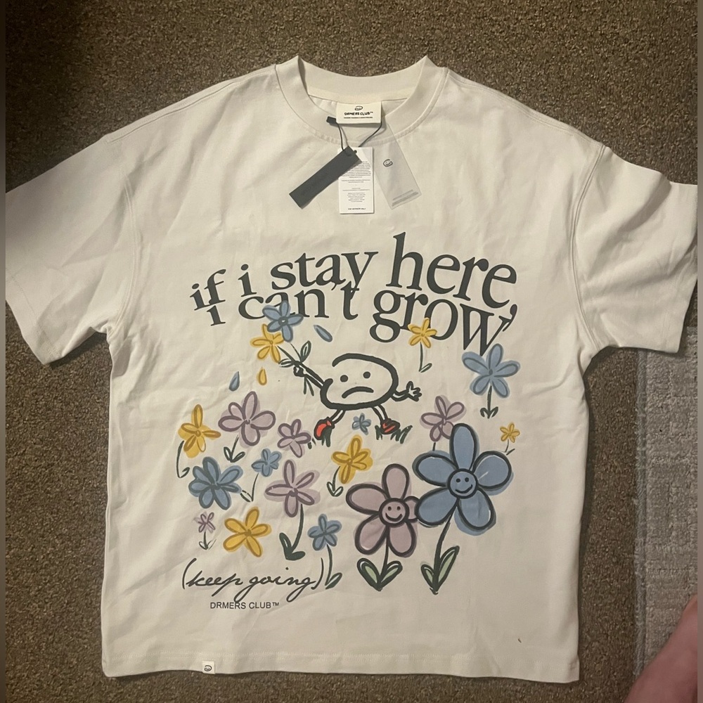 Drmers Club Men’s Graphic T Shirt (L)